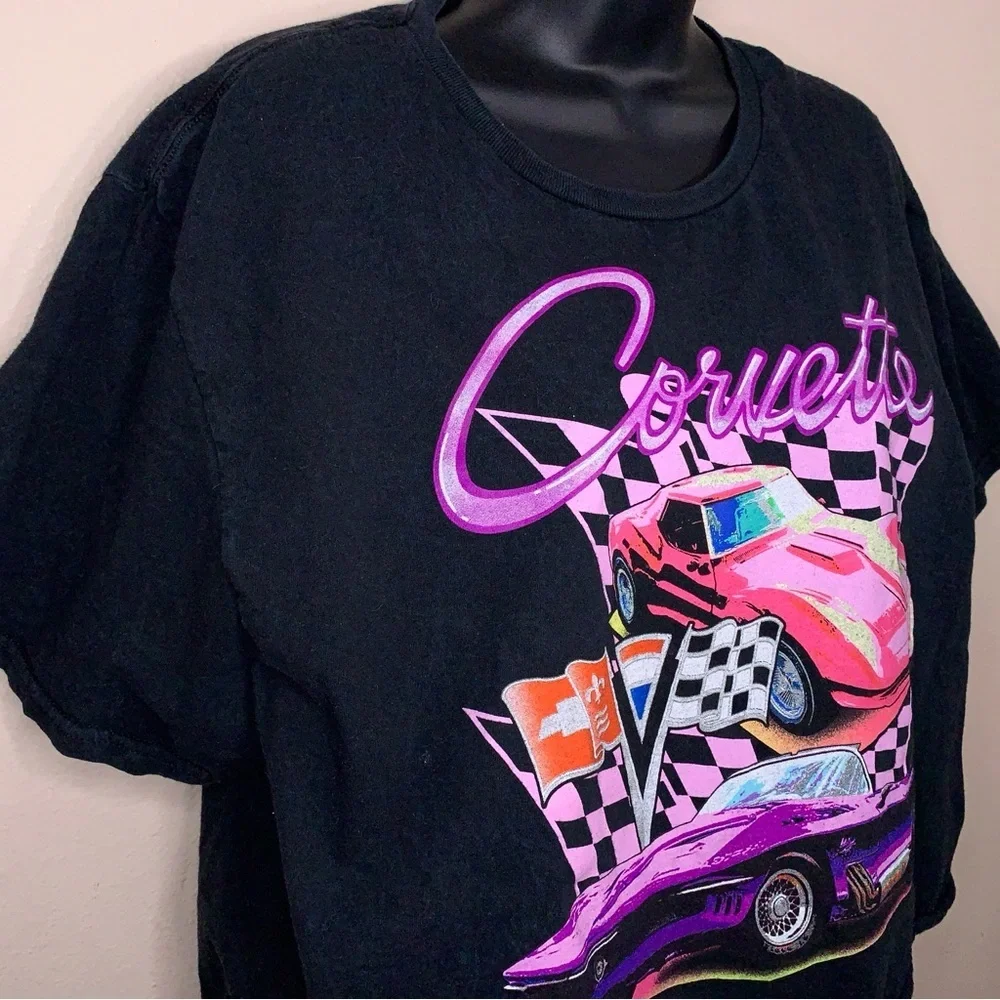 XL Chemistry Corvette Cropped Tshirt Womens Black Pink Graphic Retro Cotton